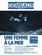UNE FEMME A LA MER